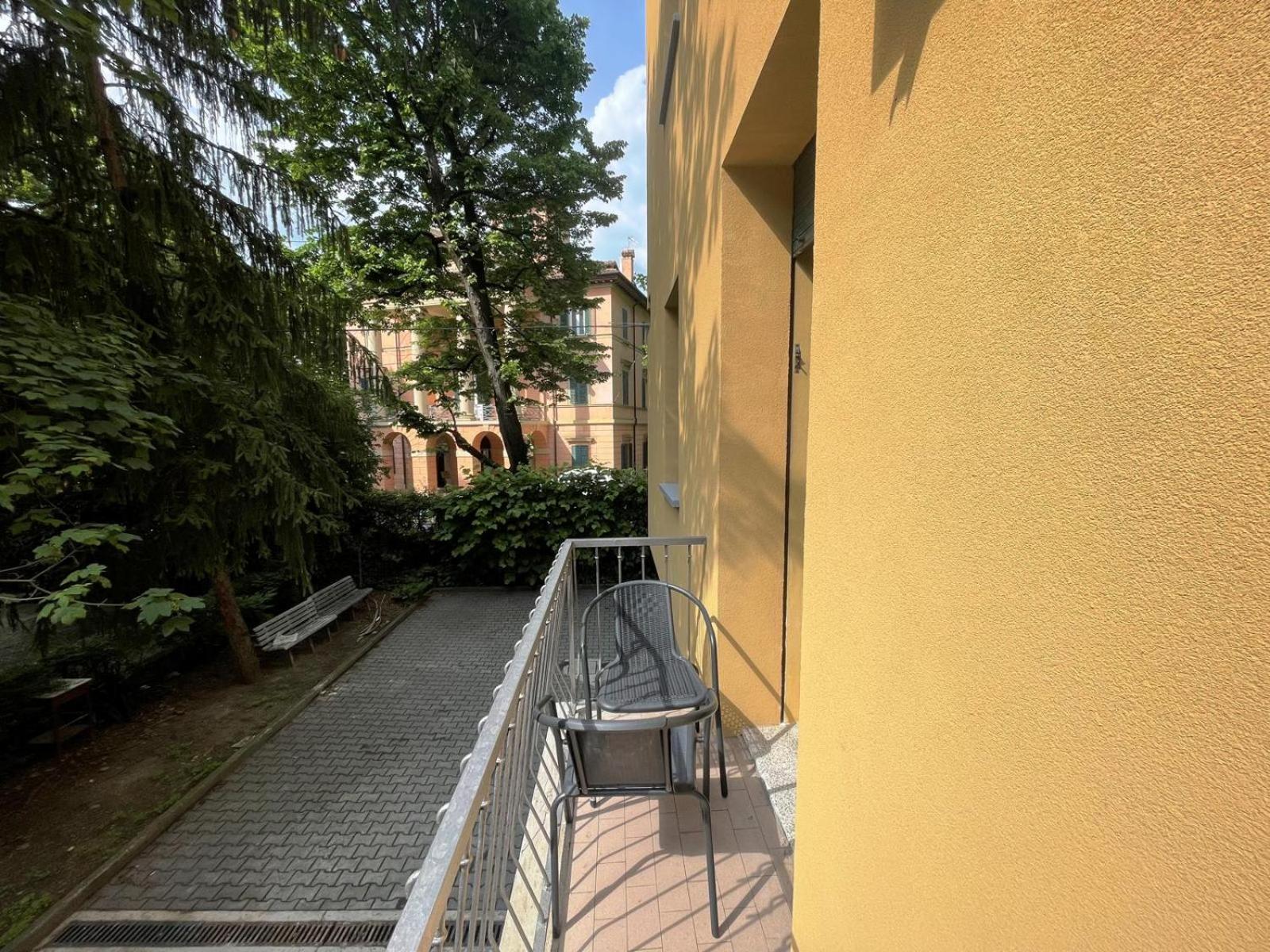 Appartamento Saragozza Болонья Экстерьер фото